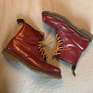 Dr. Martens Men’s Size 10 Cherry Red Air Wair Boots